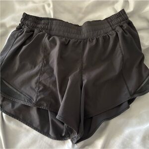 Size 10 lululemon hotty hot shorts 4” low rise